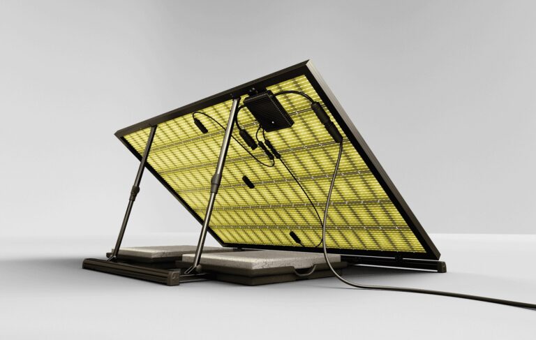 Le Panneau Solaire Hybride : Une Solution Innovante pour une Énergie Durable